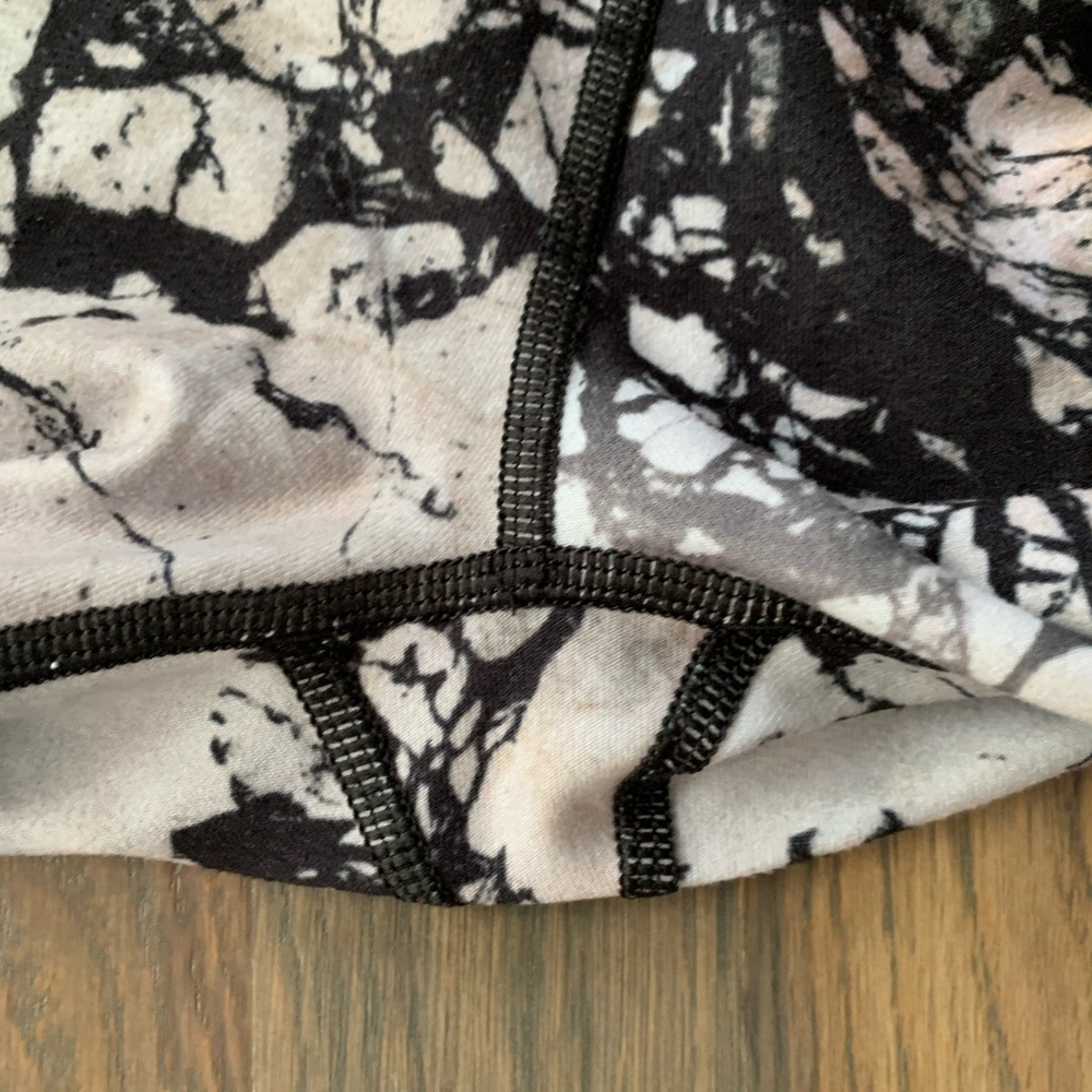 With leggings - Picture 2 of 4